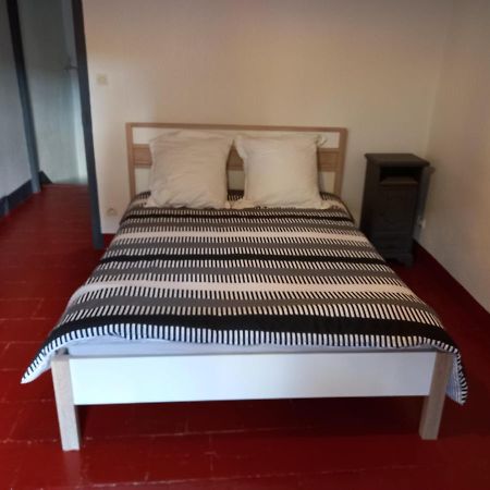 Le Midi 2 Apartment Trebes Luaran gambar