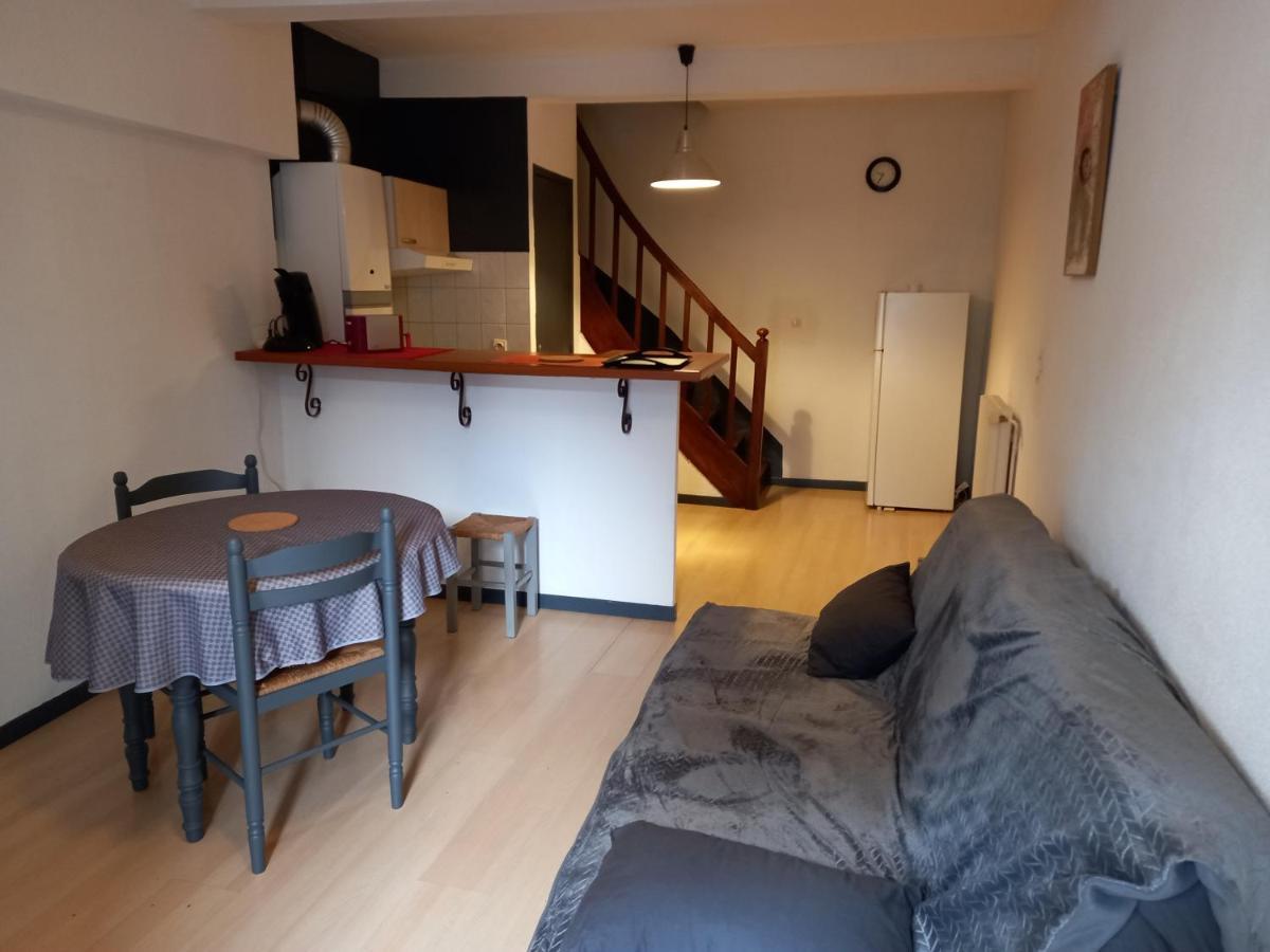 Le Midi 2 Apartment Trebes Luaran gambar