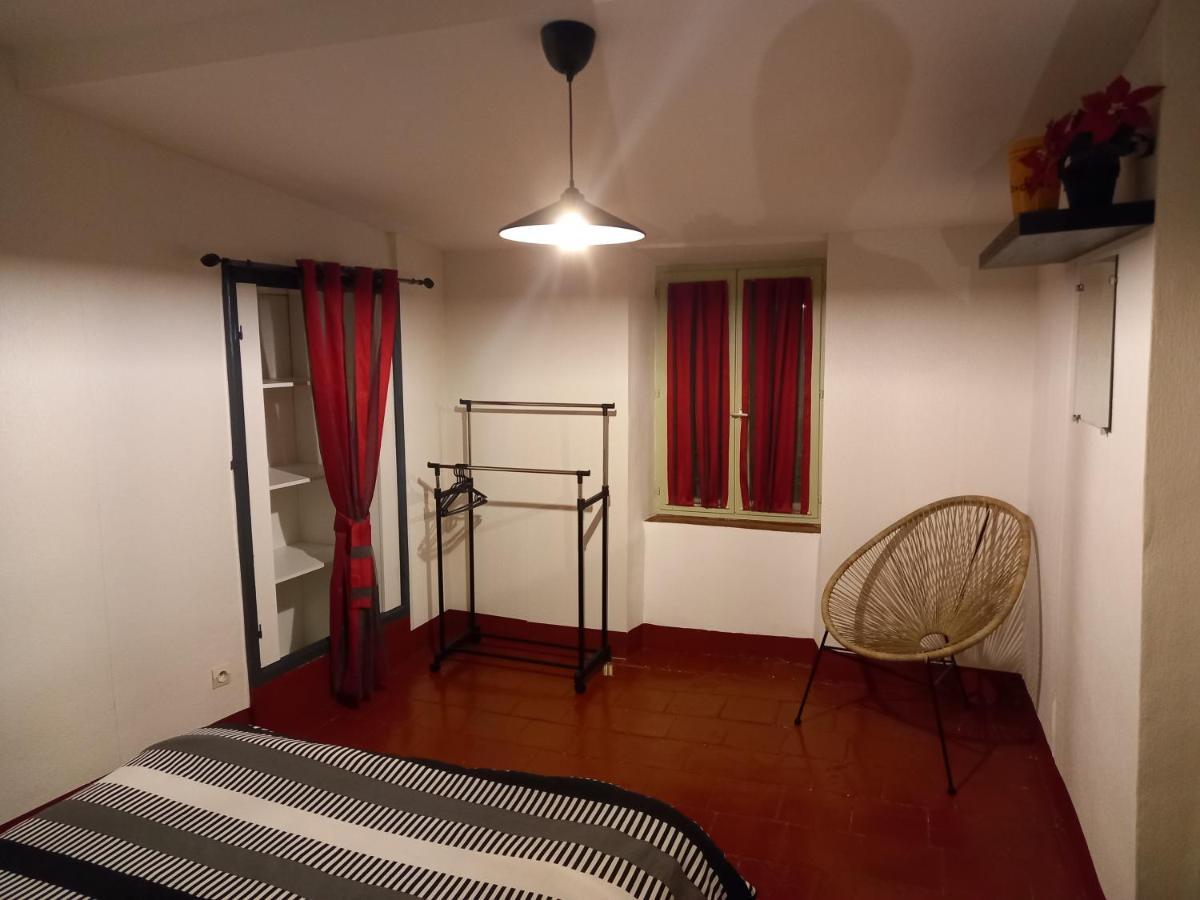 Le Midi 2 Apartment Trebes Luaran gambar